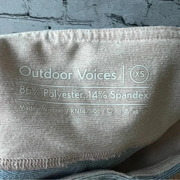 Outdoor Voices Gray Color‎ Block Leggings Size XS - Picture 2 of 6